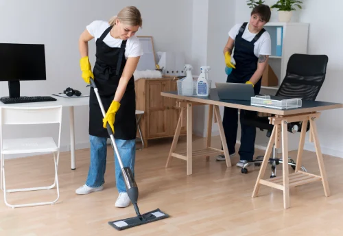Nettoyage de bureau professionnel à Rives-du-Fougerais